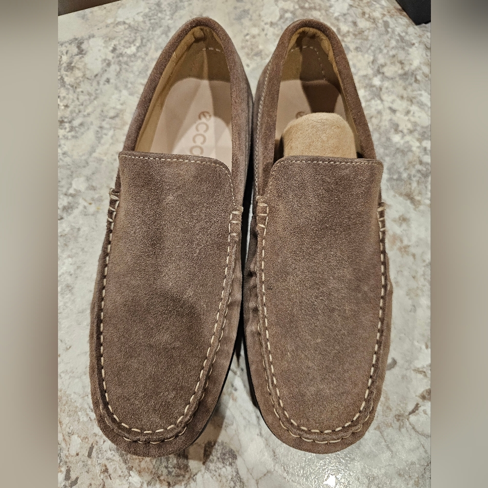 Ecco Men's Taupe Suede Slip-On Loafers